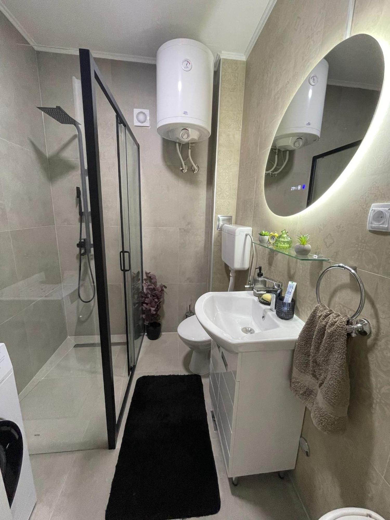 Apartman Avenia Νόβι Σαντ Εξωτερικό φωτογραφία