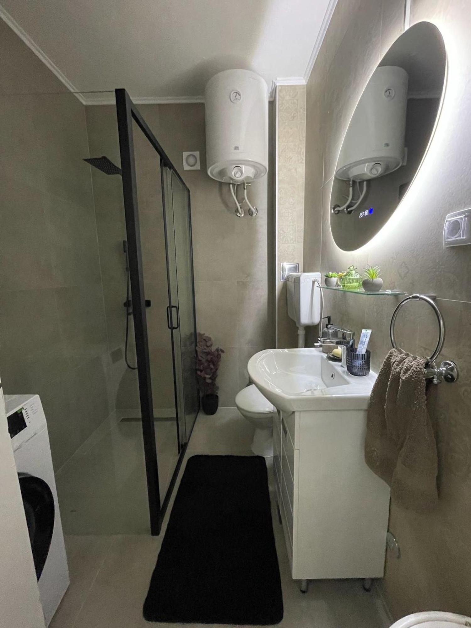 Apartman Avenia Νόβι Σαντ Εξωτερικό φωτογραφία
